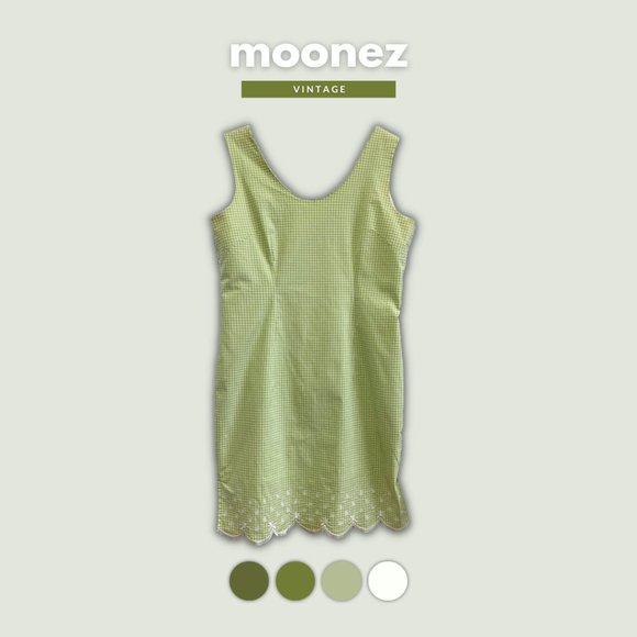 VINTAGE | Embroidered Gingham Amanda Smith Dress - Picture 1 of 5